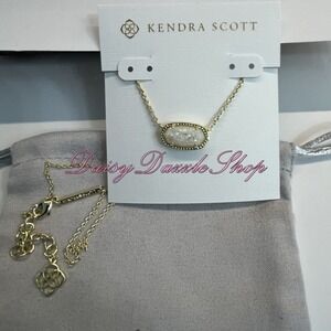 ✨Kendra Scott Elisa Gold Pendant Necklace in White Opal New✨